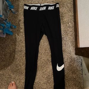 Nike leggings